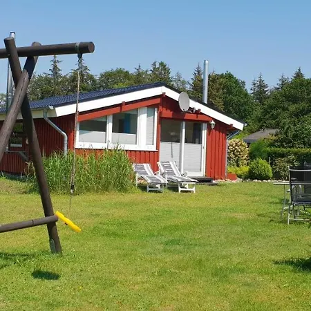 Apartment Treeneglueck - Gemuetliches Ferienhaeuschen Mit Garten Und Strandkorb